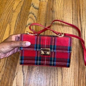 Forever 21 lunch box style handbag